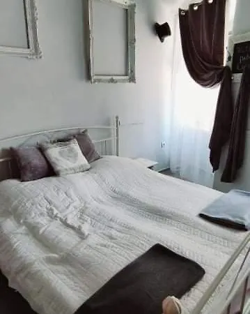 Godot Apartman Miskolc Exterior foto